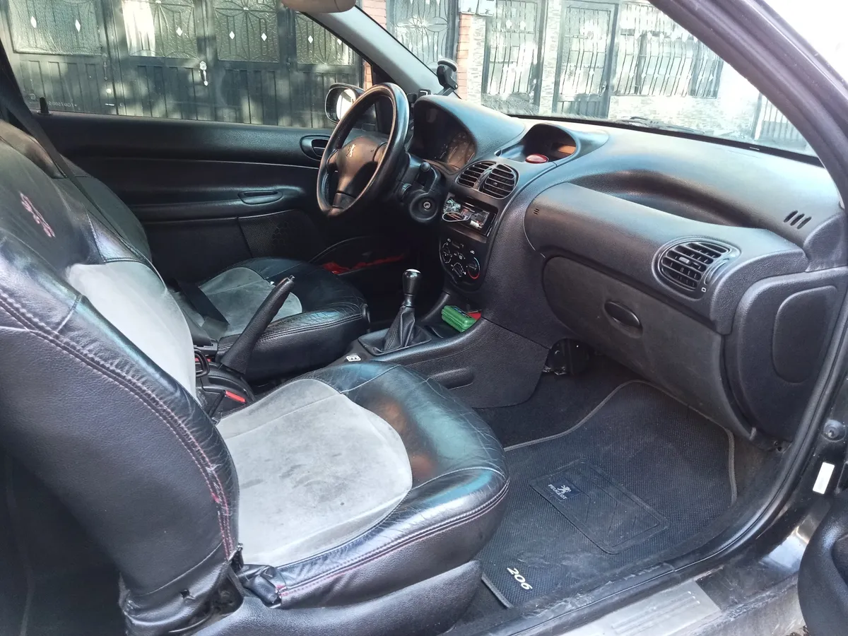 Peugeot 206 2007 Negro Madrid