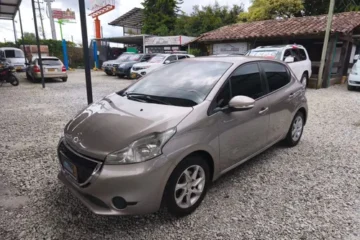 Peugeot 208 1.6 Active BA4