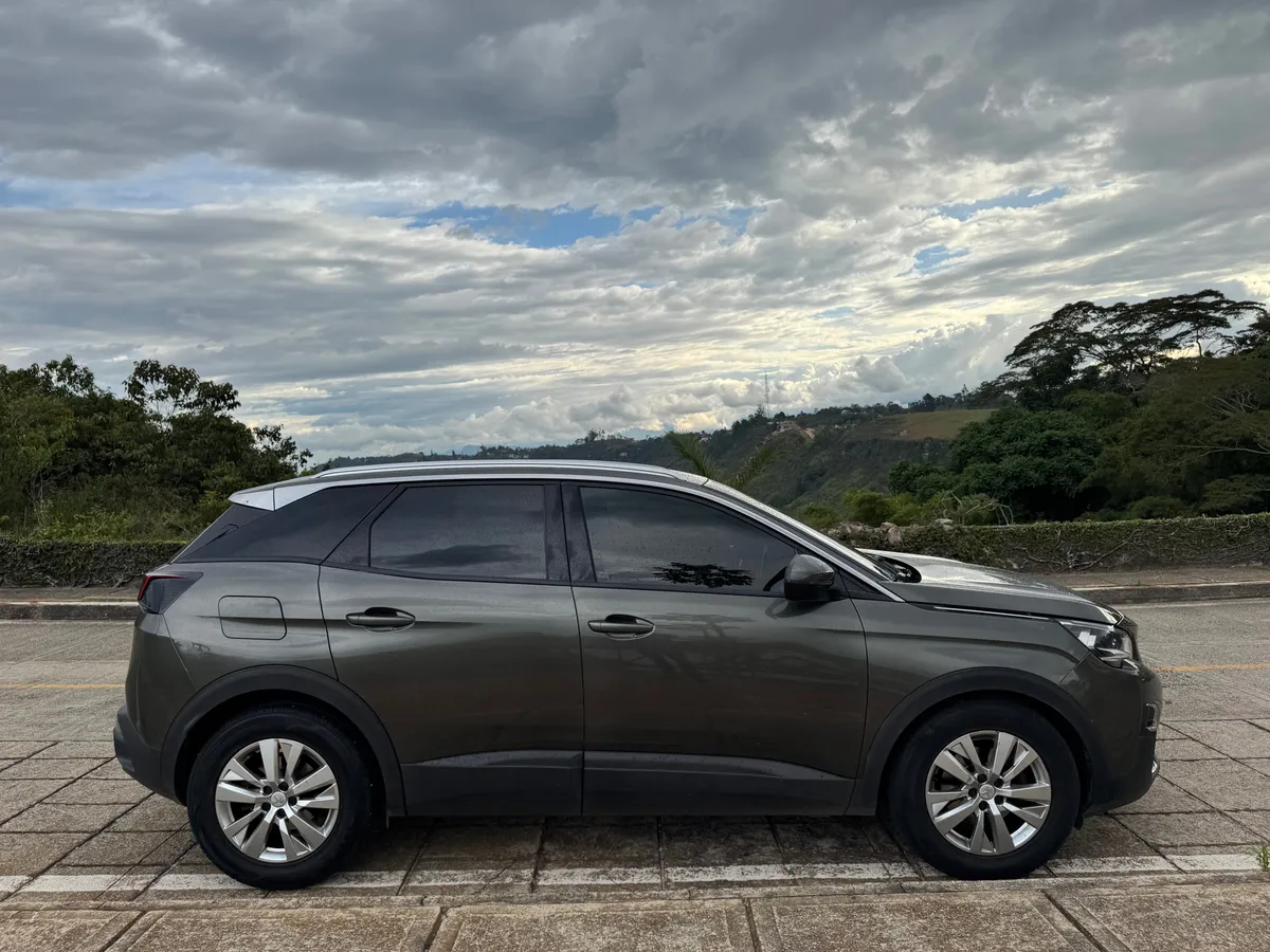 Peugeot 3008 2020 Verde Floridablanca