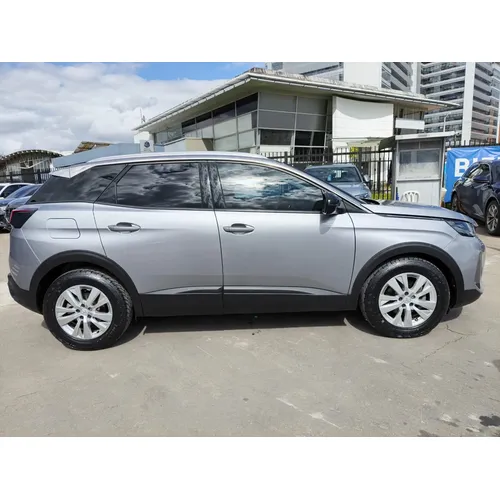 Peugeot 3008 2023 Plateado Bogotá