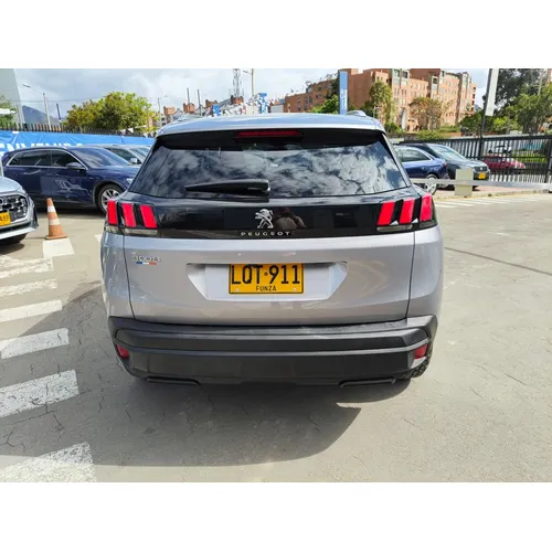 Peugeot 3008 2023 Plateado Bogotá