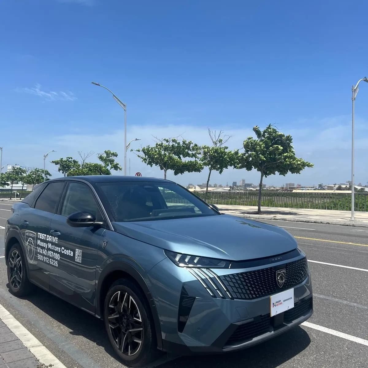 Peugeot 3008 1.6 GT Line 2025 Gris