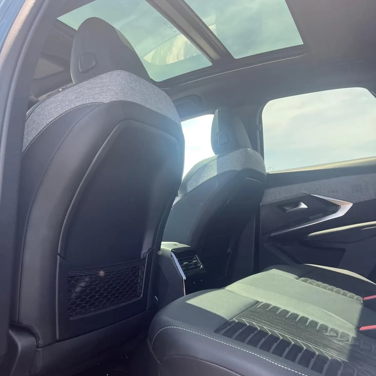 Peugeot 3008 1.6 GT Line 2025 Gris
