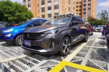 Peugeot 5008 1.6 Allure