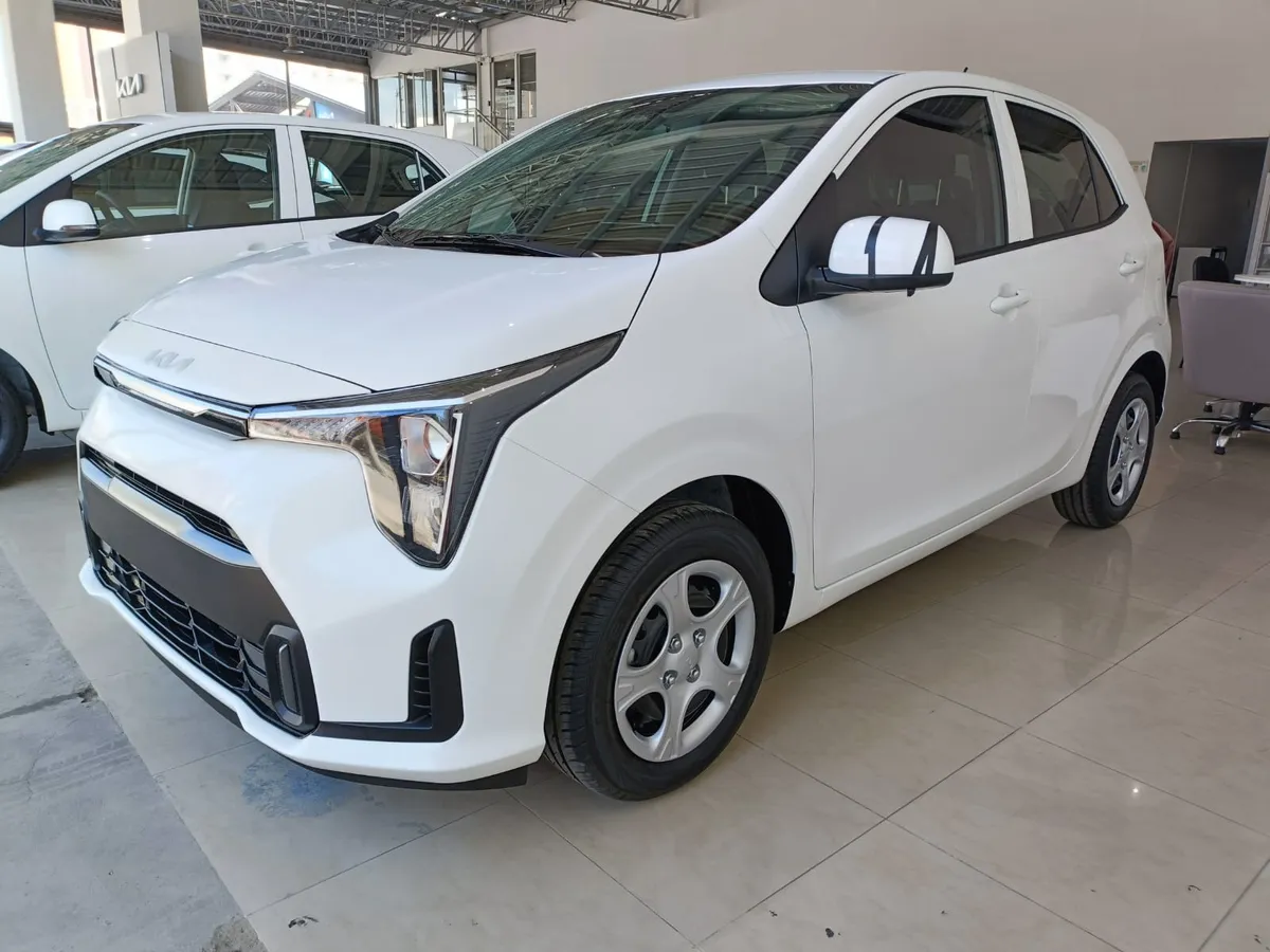 Kia Picanto Vibrant 2026 Blanco Bogotá
