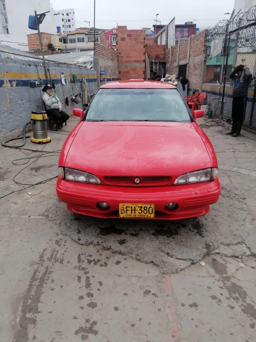 Pontiac Bonneville G8 1994 Rojo Tunja