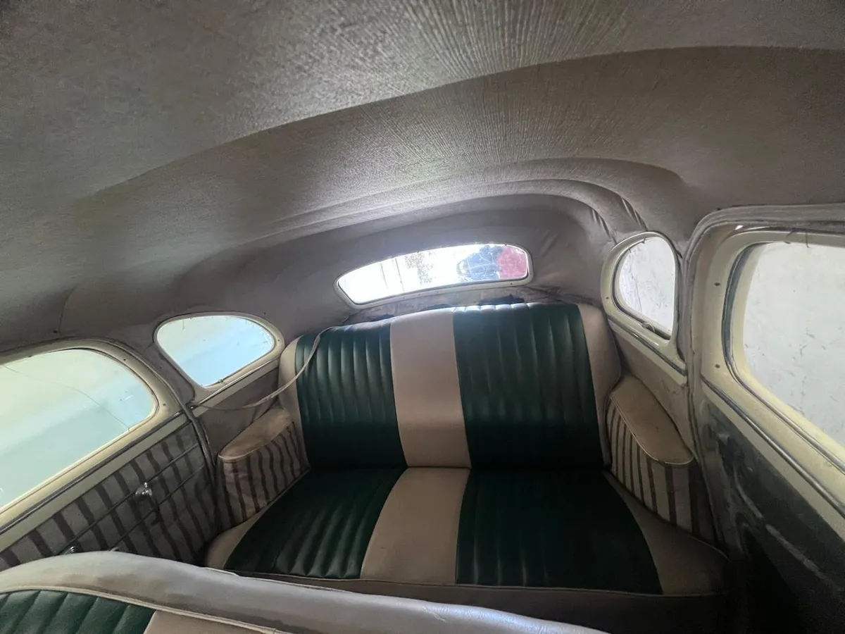 Pontiac 1948 2000 Verde Suesca