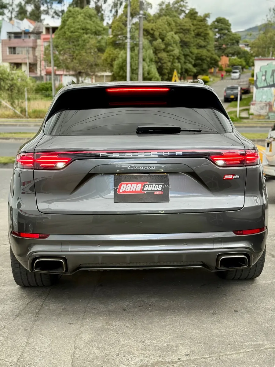 Porsche Cayenne 2019 Gris Pasto