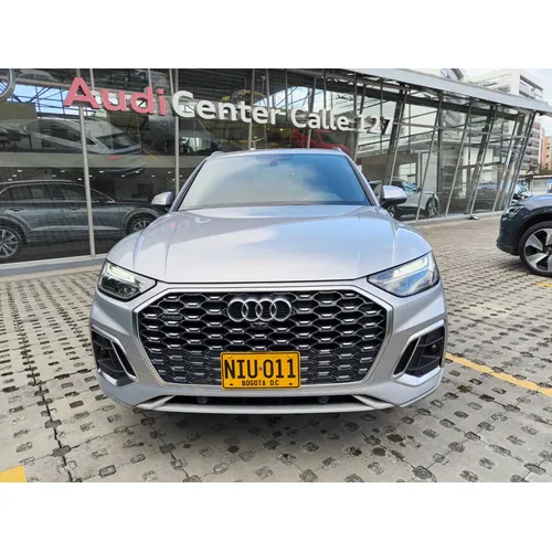 Audi Q5 2023 Plateado Bogotá