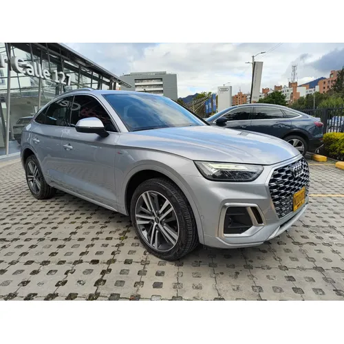 Audi Q5 2023 Plateado Bogotá