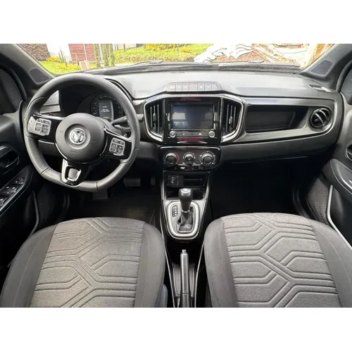 RAM 700 2024 Gris Envigado