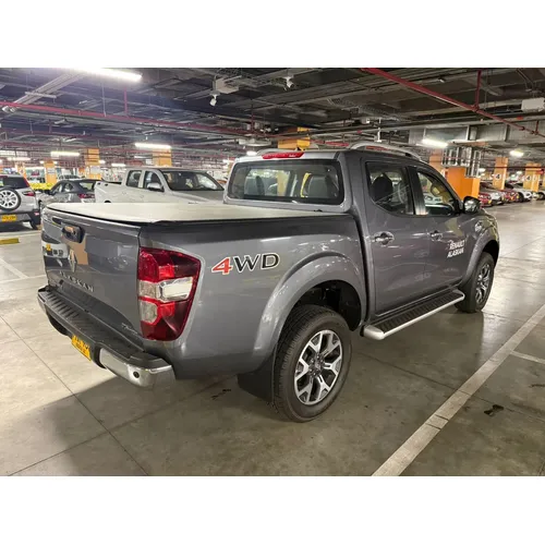 Renault Alaskan 2023 Gris Bogotá