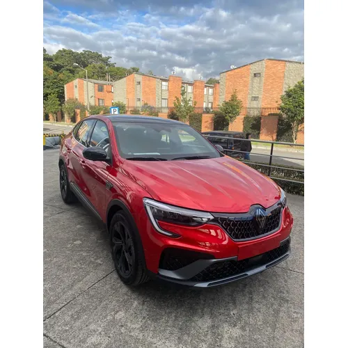 Renault Arkana E-Tech 2026 Rojo Bogotá