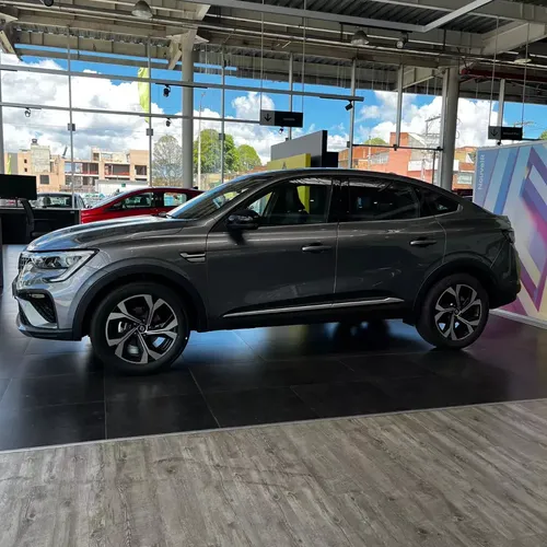Renault Arkana E-Tech 2026 Gris Bogotá