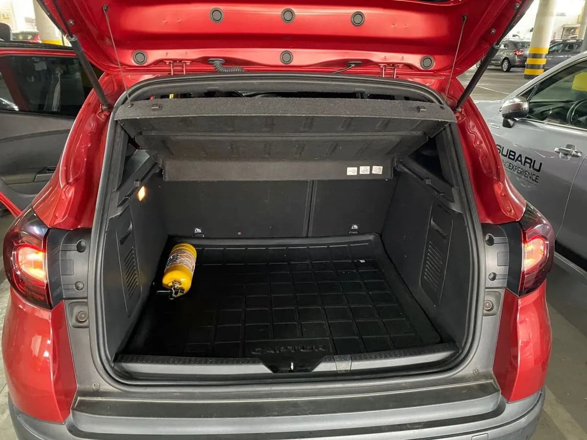 Renault Captur 2.0 Zen 2022 Rojo