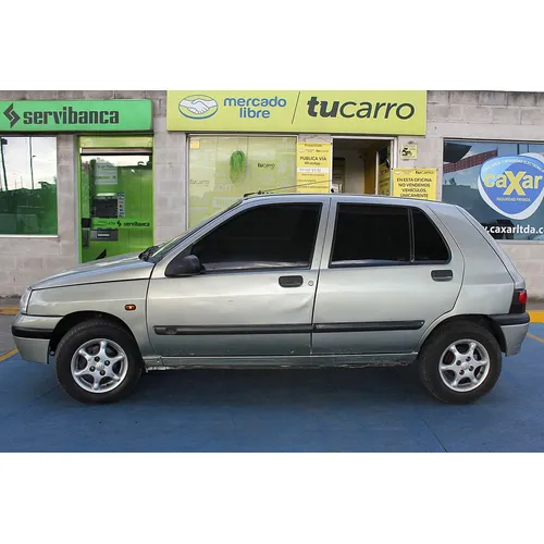 Renault Clio 1998 Verde Bogotá