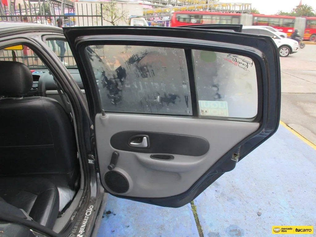 Renault Clio Dynamique 1600cc Mt Aa 2009 Gris