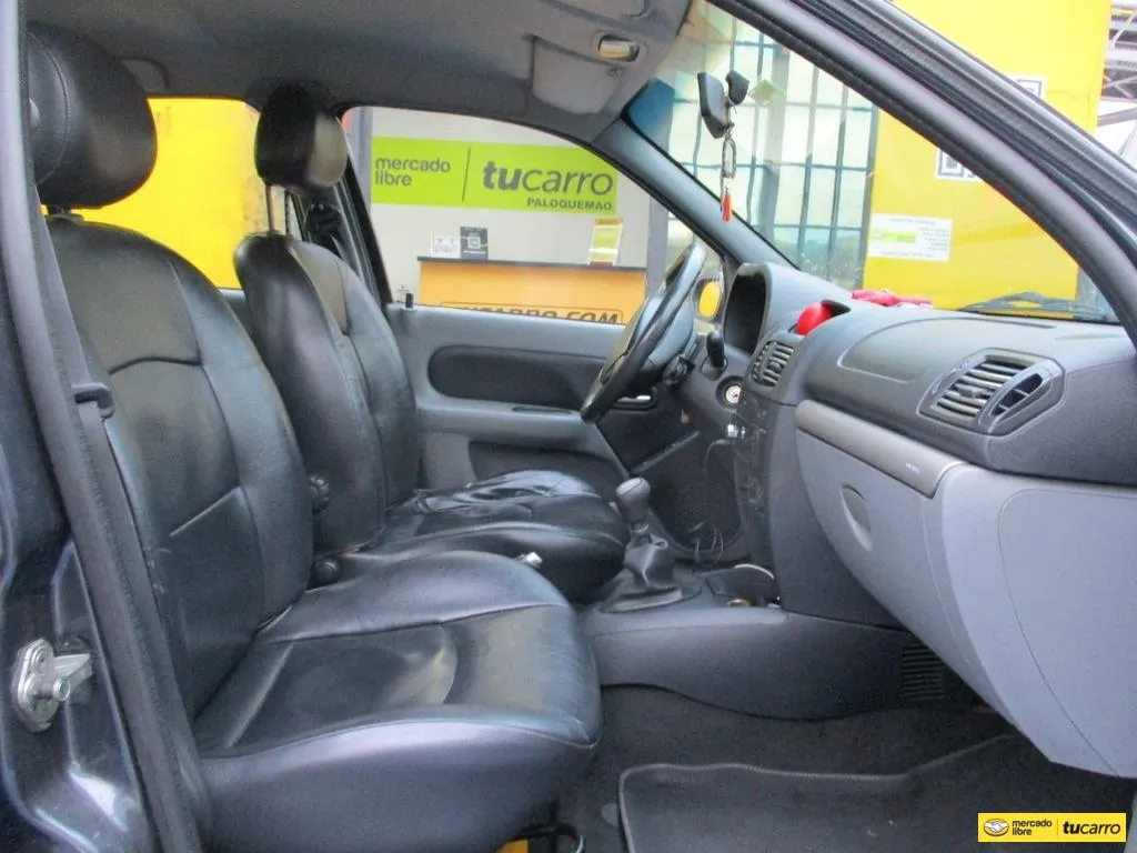 Renault Clio Dynamique 1600cc Mt Aa 2009 Gris