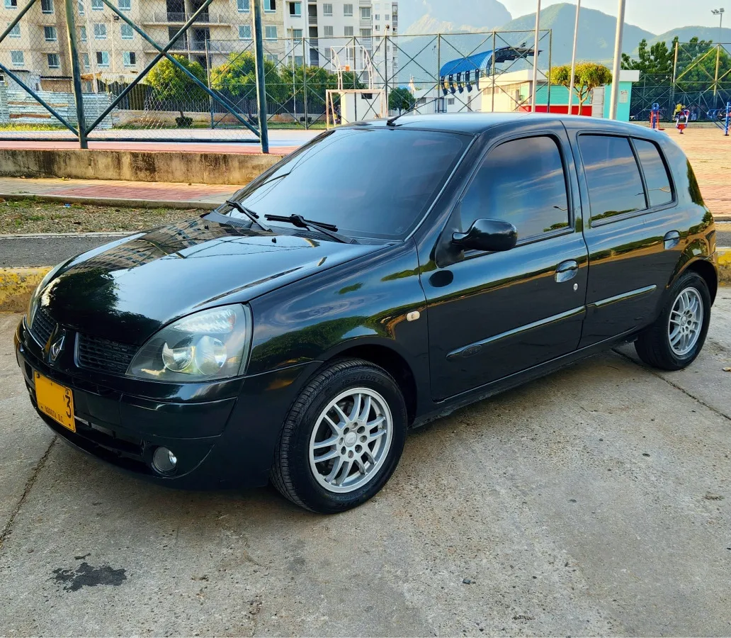 Renault Clio II 2008 Negro Valledupar