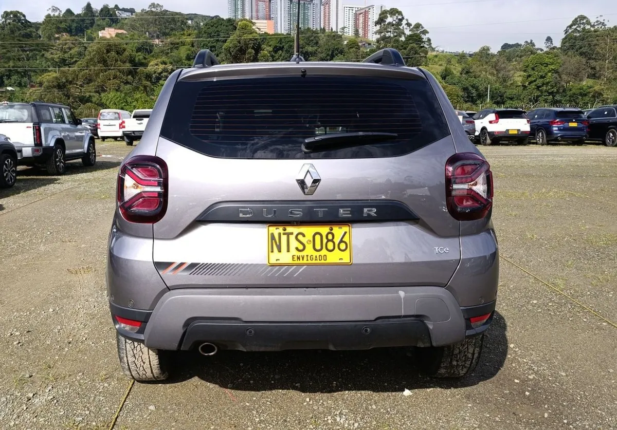 Renault Duster 2025 Gris Caldas