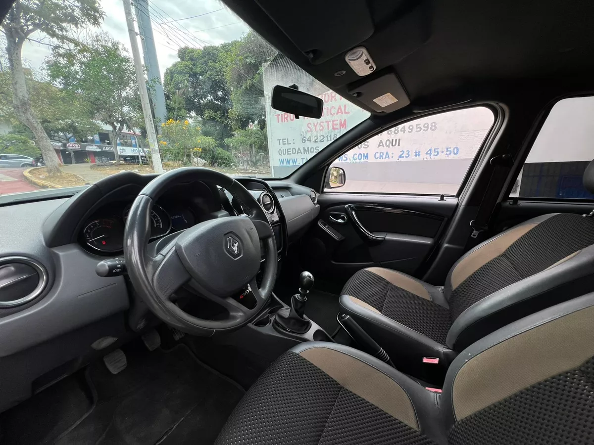 Renault Duster 2.0 Dynamique 4x4 MT