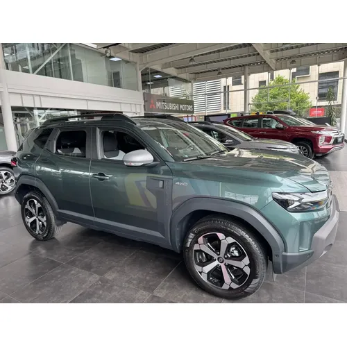 Renault Duster E-Tech 2026 Verde Bogotá
