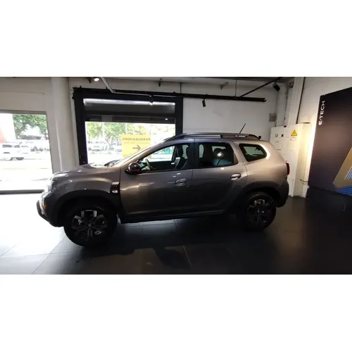 Renault Duster 2025 Gris Medellín