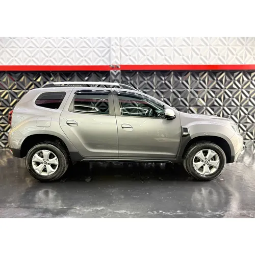 Renault Duster 2023 Gris Bogotá