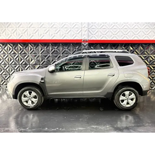 Renault Duster 2023 Gris Bogotá