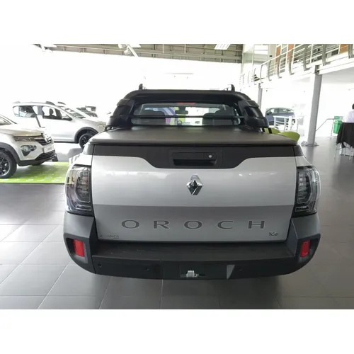 Renault Duster Oroch 2026 Gris Bogotá
