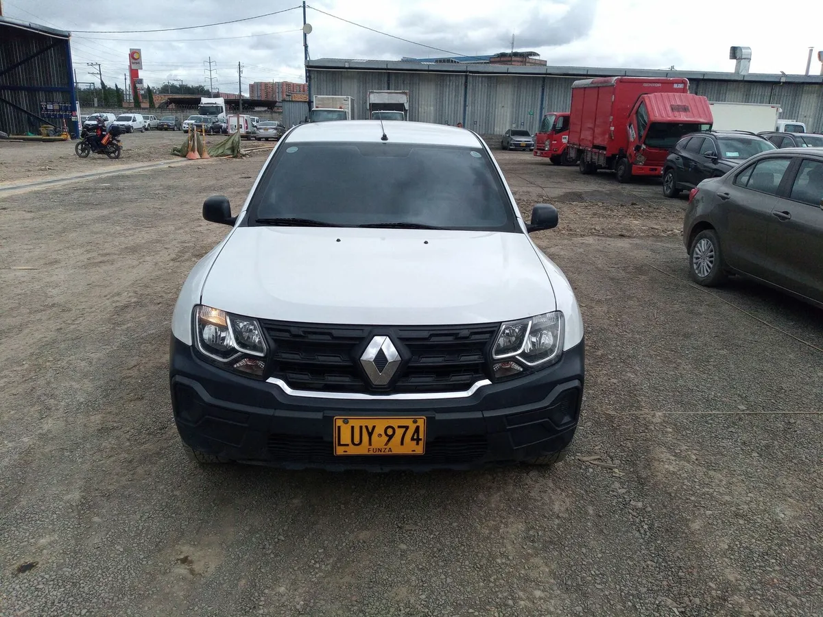 Renault Duster Oroch 2023 Blanco Bogotá