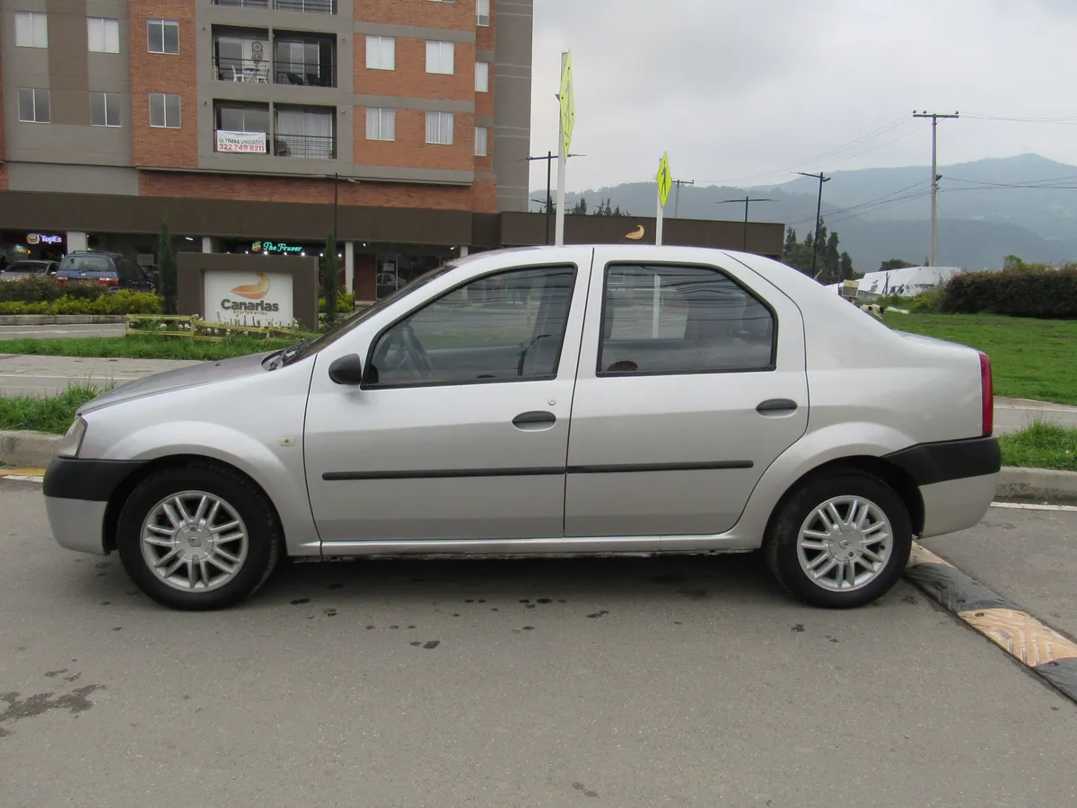 Renault Logan 2006 Plateado Cajicá
