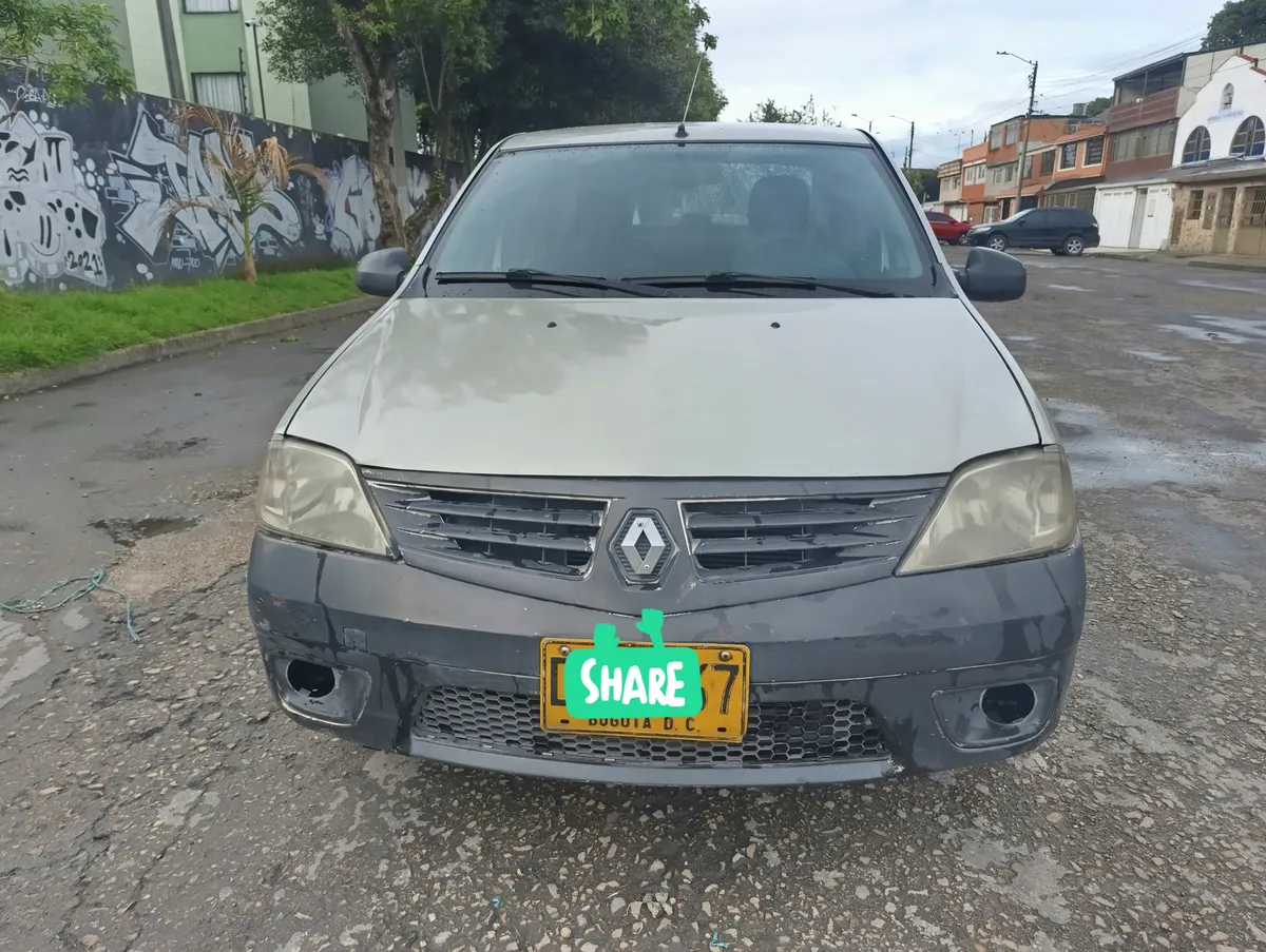 Renault Logan 2010 Gris Bogotá
