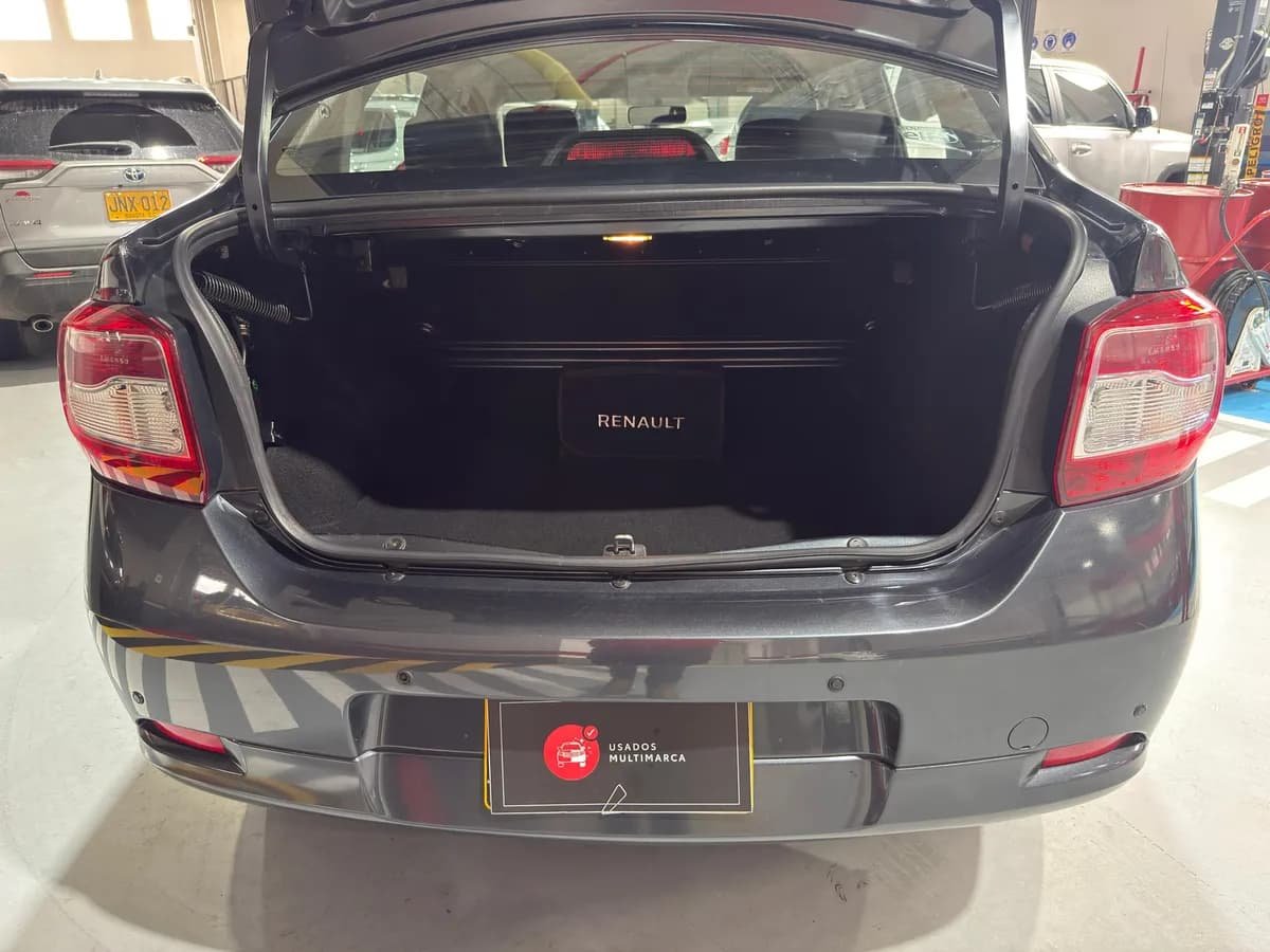 Renault Logan 1.6 Authentique / Life 2019 Gris