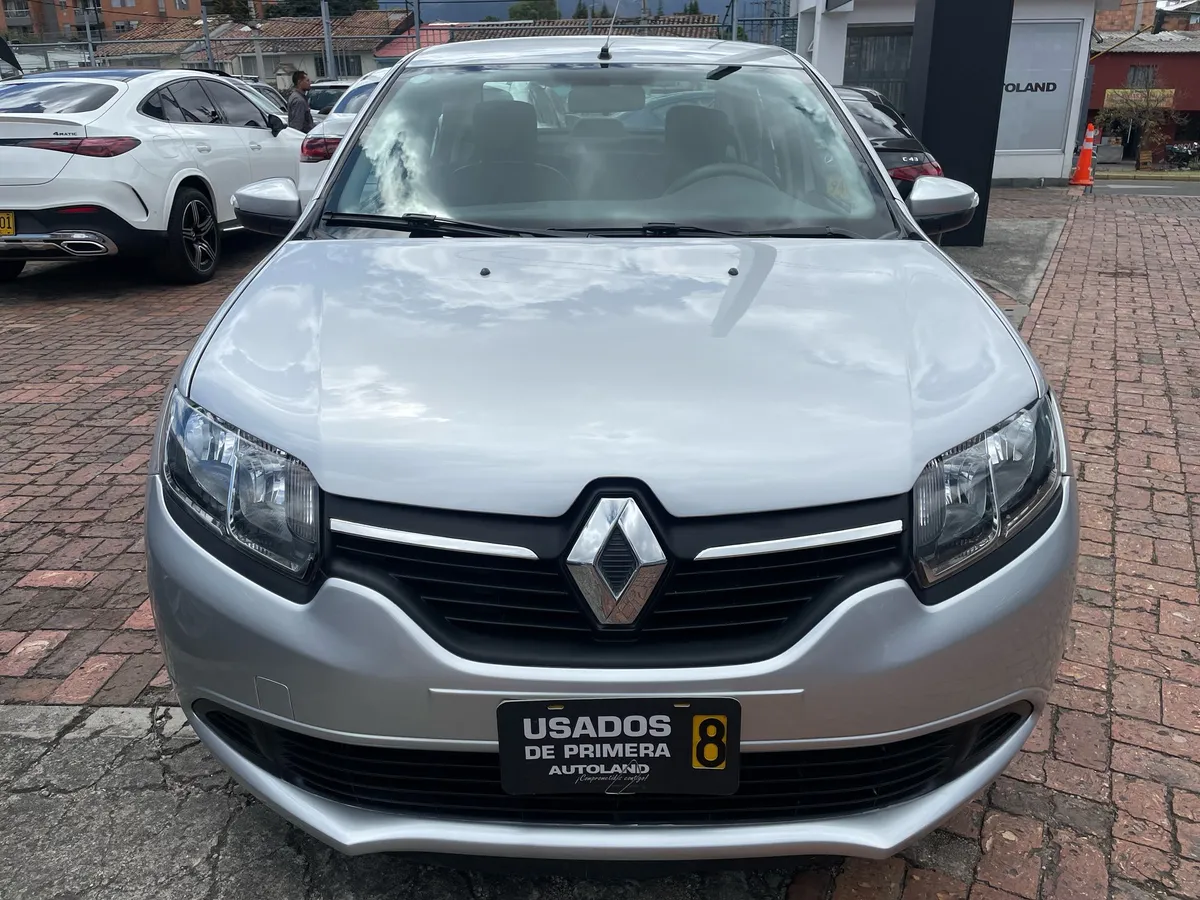 Renault Logan 2018 Plateado Bogotá