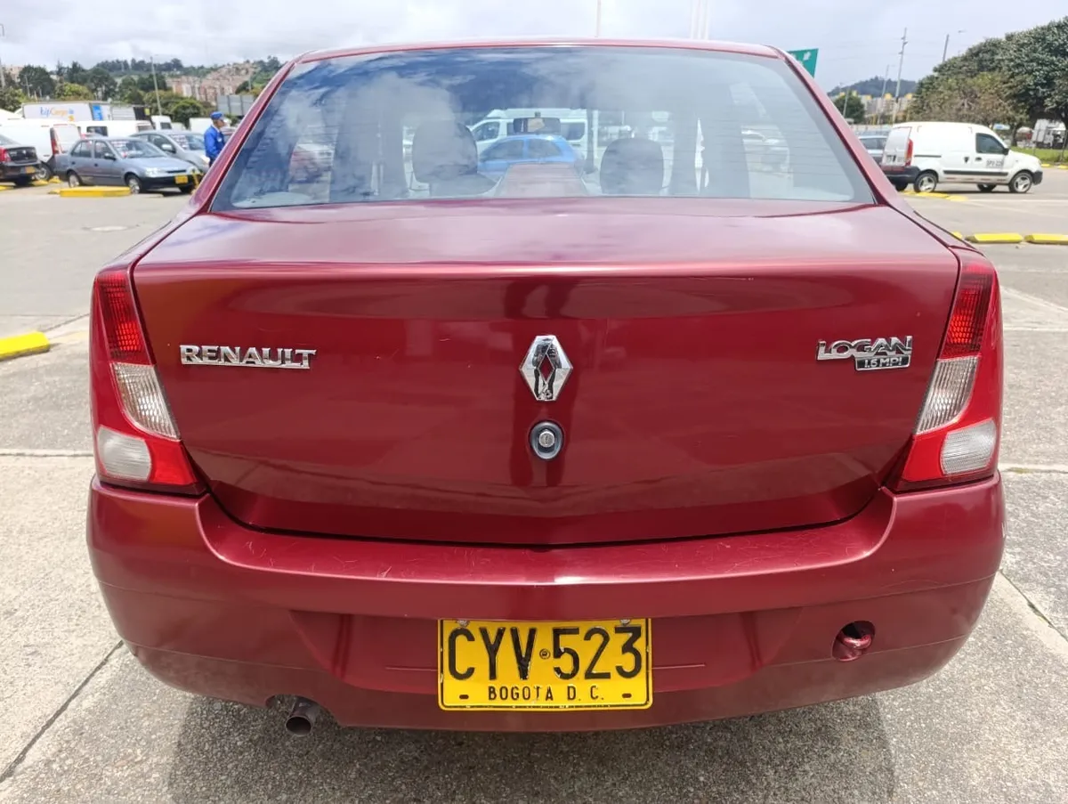 Renault Logan 2008 Rojo Bogotá