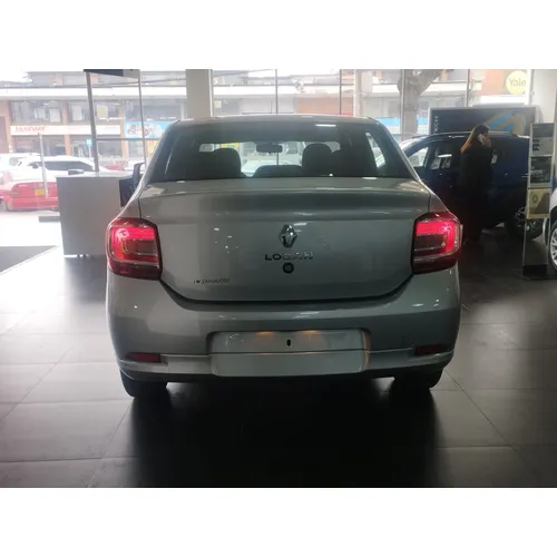 Renault Logan 2026 Plateado Bogotá