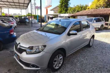 Renault Logan 1.6 Privilege / Intens