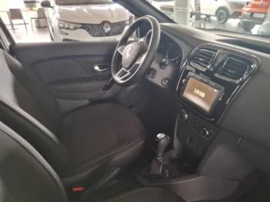 Renault Logan 2026 Plateado Chía