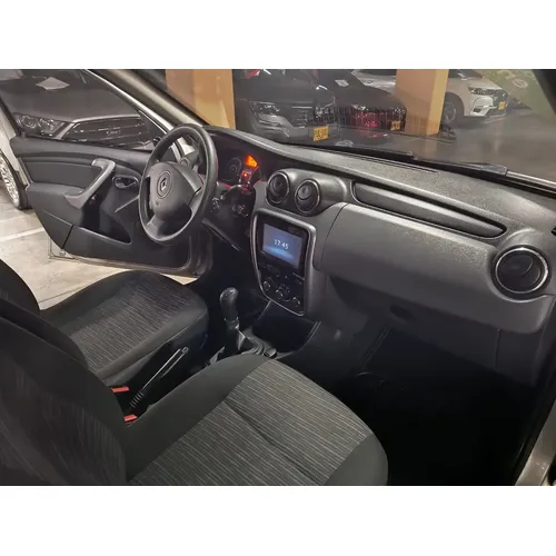 Renault Logan 2015 Beige Bogotá