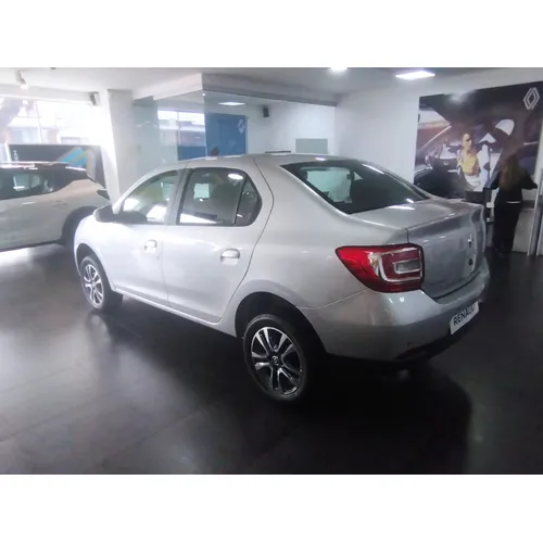 Renault Logan 2026 Gris Bogotá