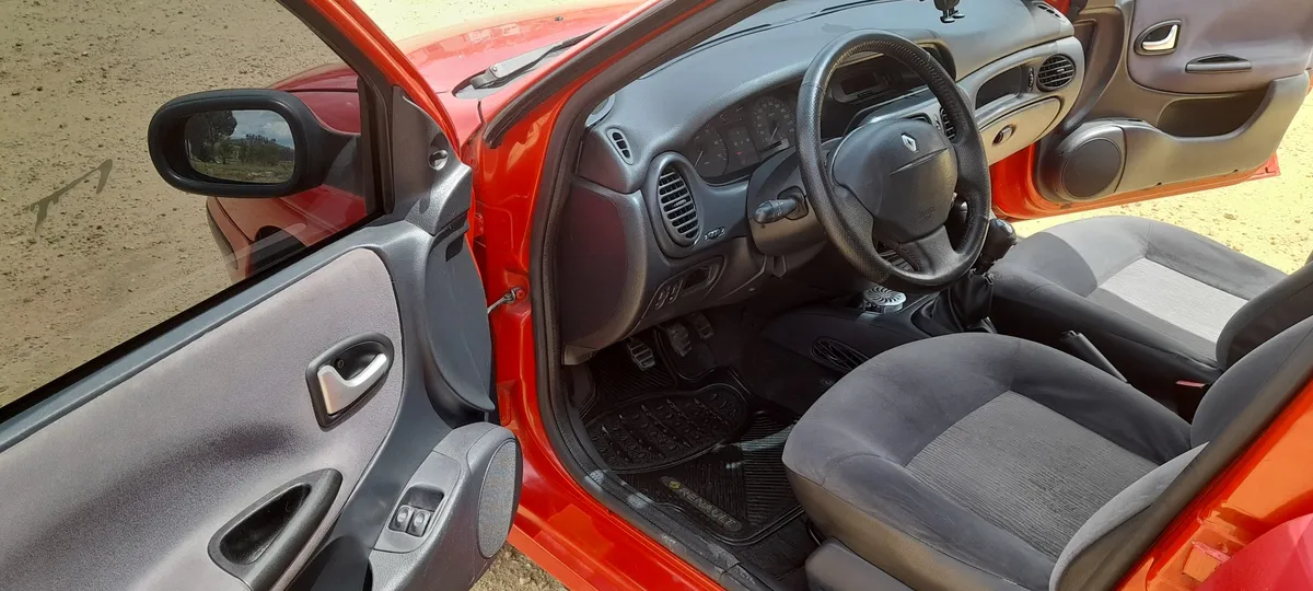 Renault Megane 2004 Rojo Soacha