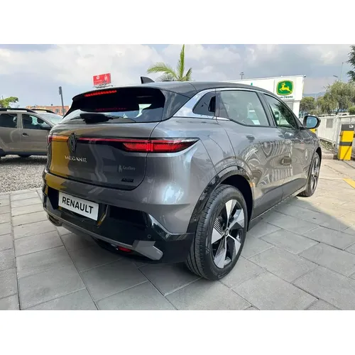 Renault Megane E-Tech 2026 Gris Bogotá