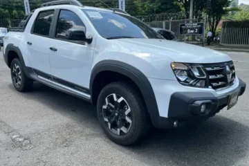 Renault  Oroch Intens Outsider 1