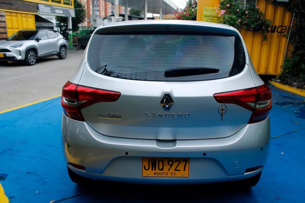 Renault Sandero 1.6 Dynamique Gris 2021