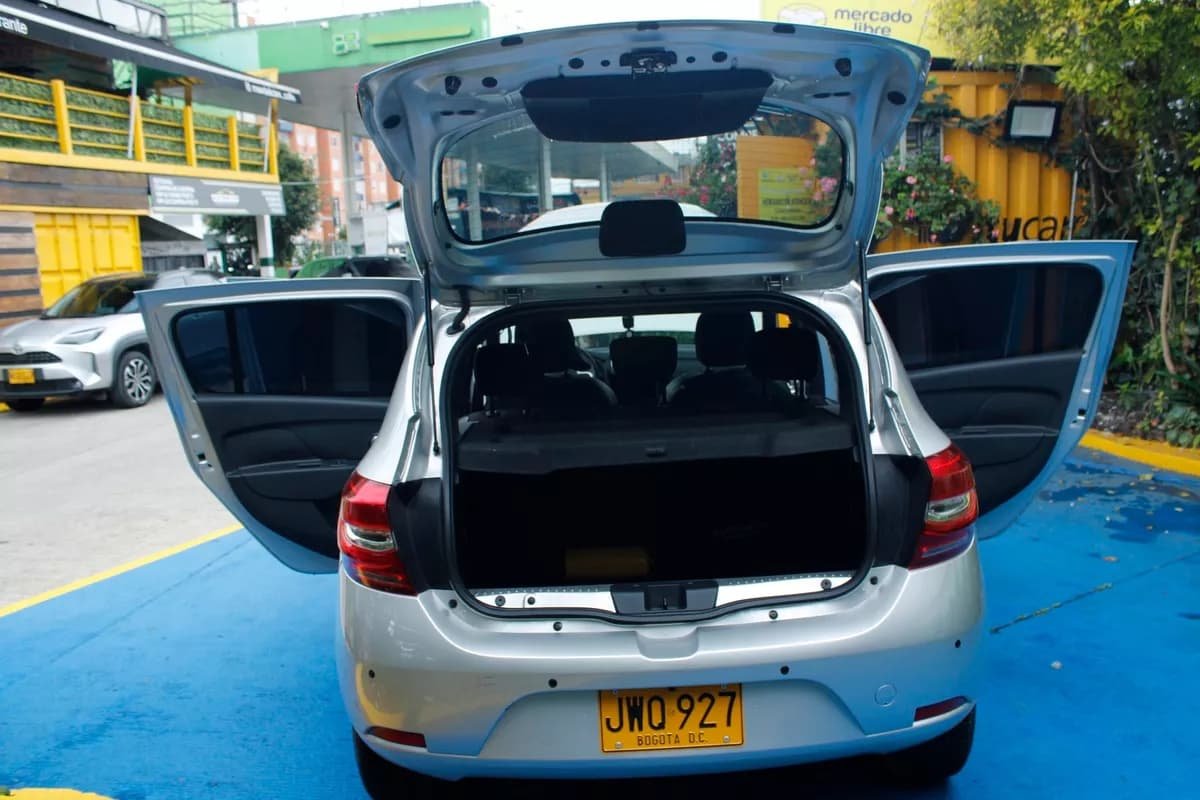 Renault Sandero 1.6 Dynamique Gris 2021