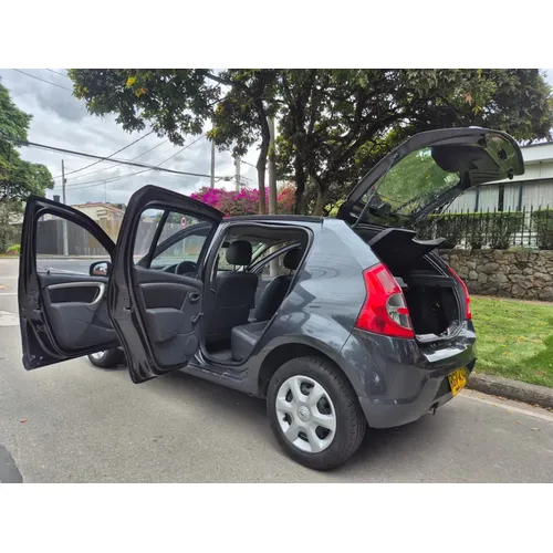 Renault Sandero 2011 Gris Bogotá