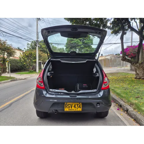 Renault Sandero 2011 Gris Bogotá