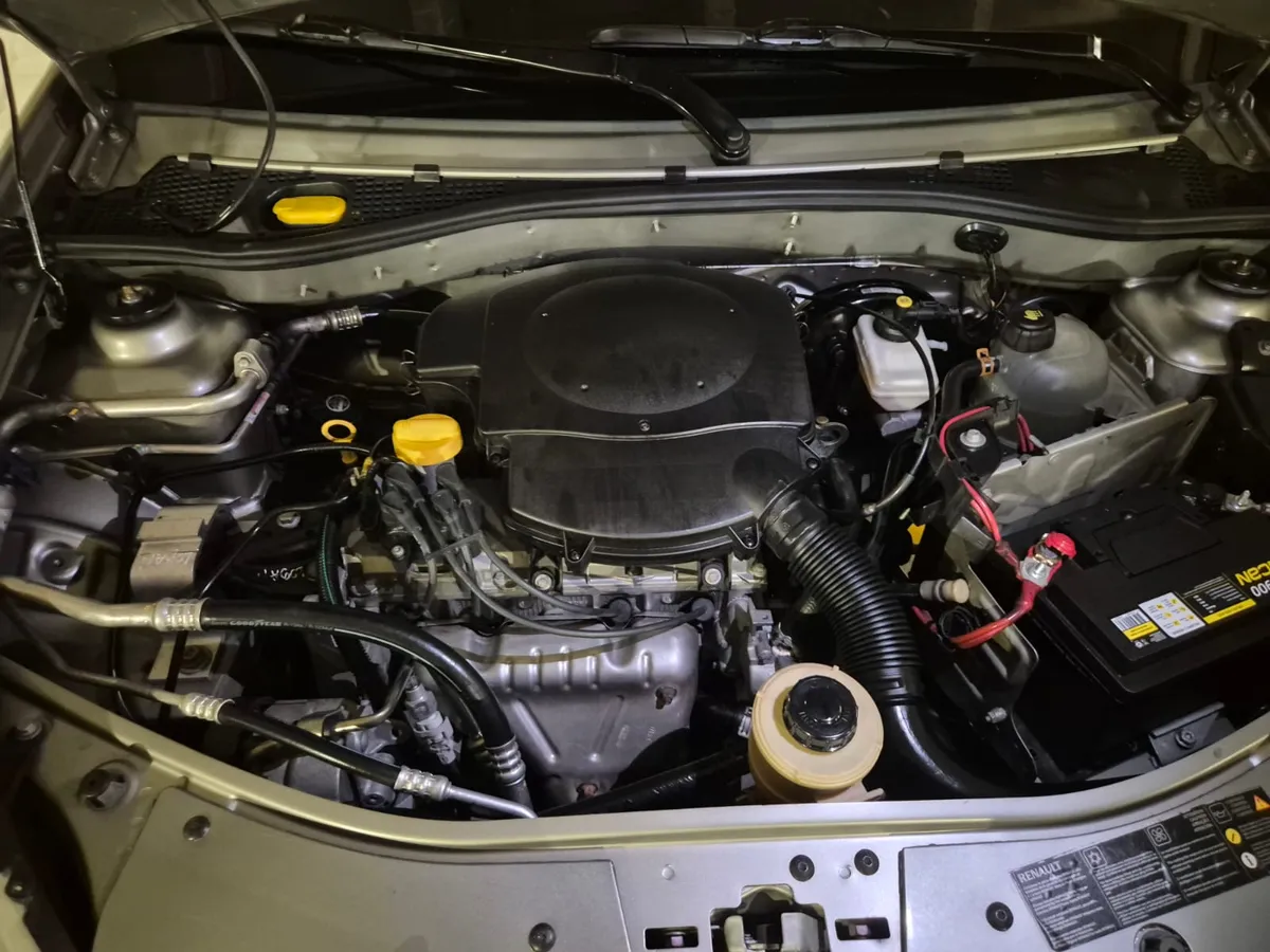 Renault Sandero 2014 Beige Bello