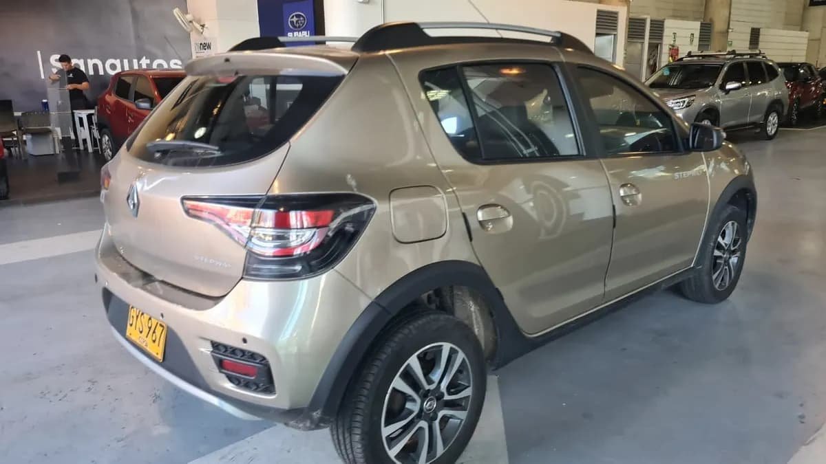 Renault Stepway 1.6 Intense 2021 Beige